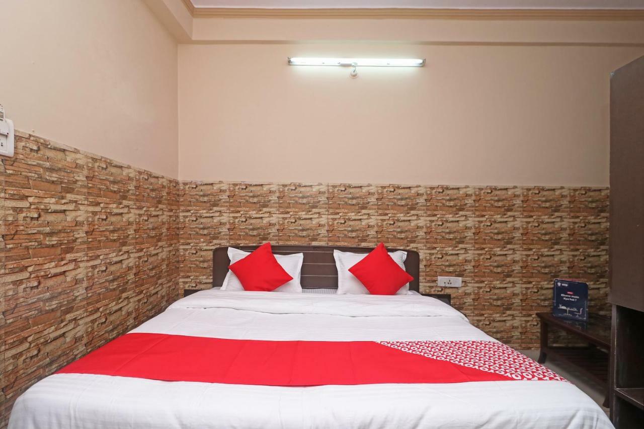 Oyo 29694 Heritage 3* Haridwar