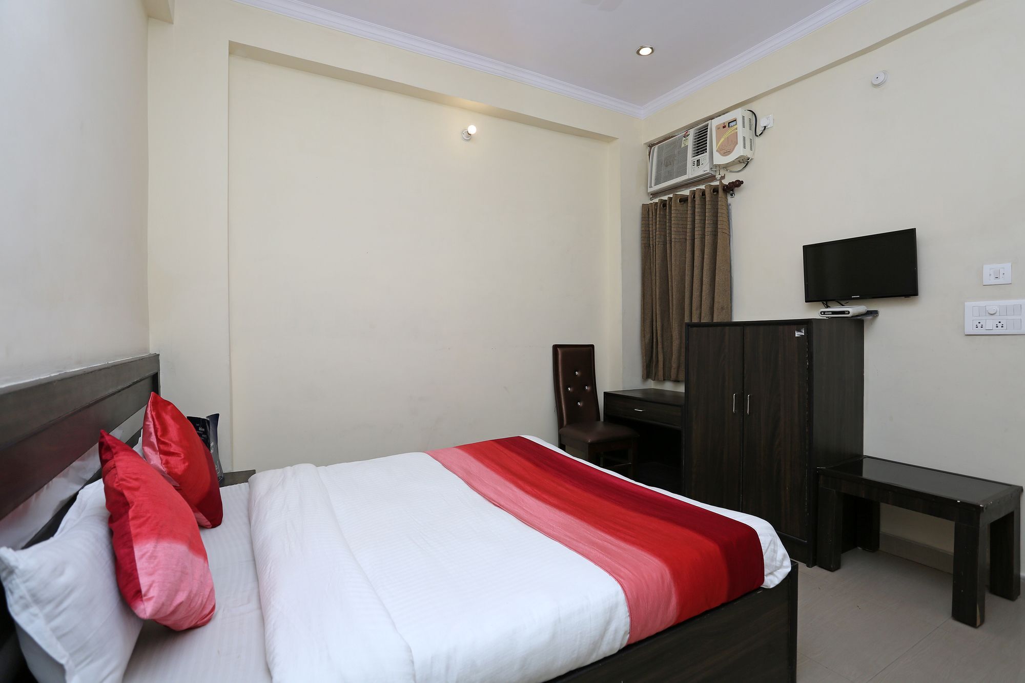 Oyo 6976 Ganges Park Hotel Haridwar