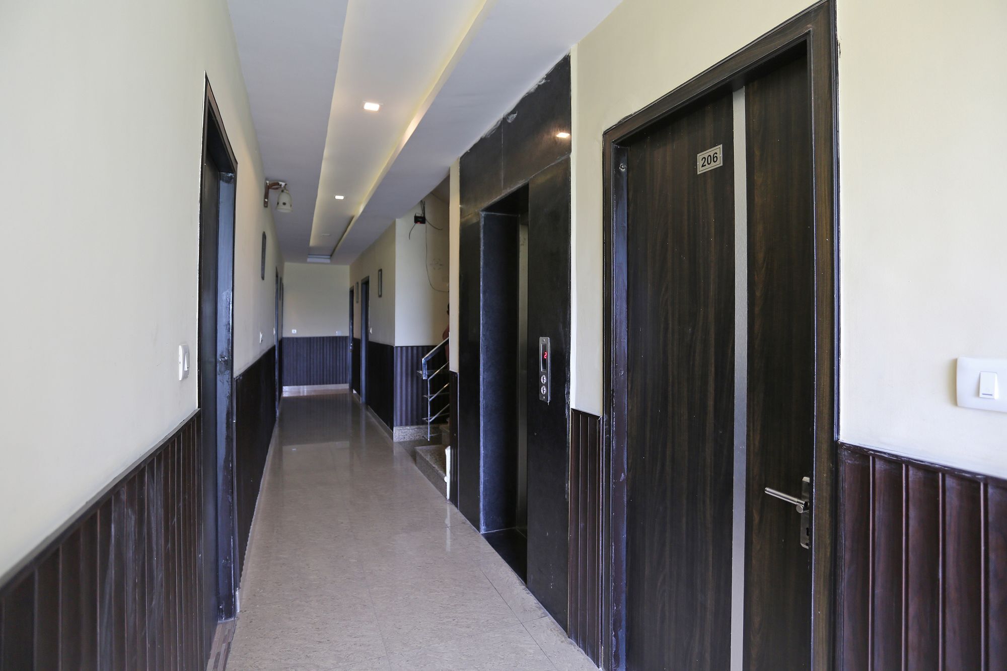 Hotel Oyo 6976 Ganges Park
