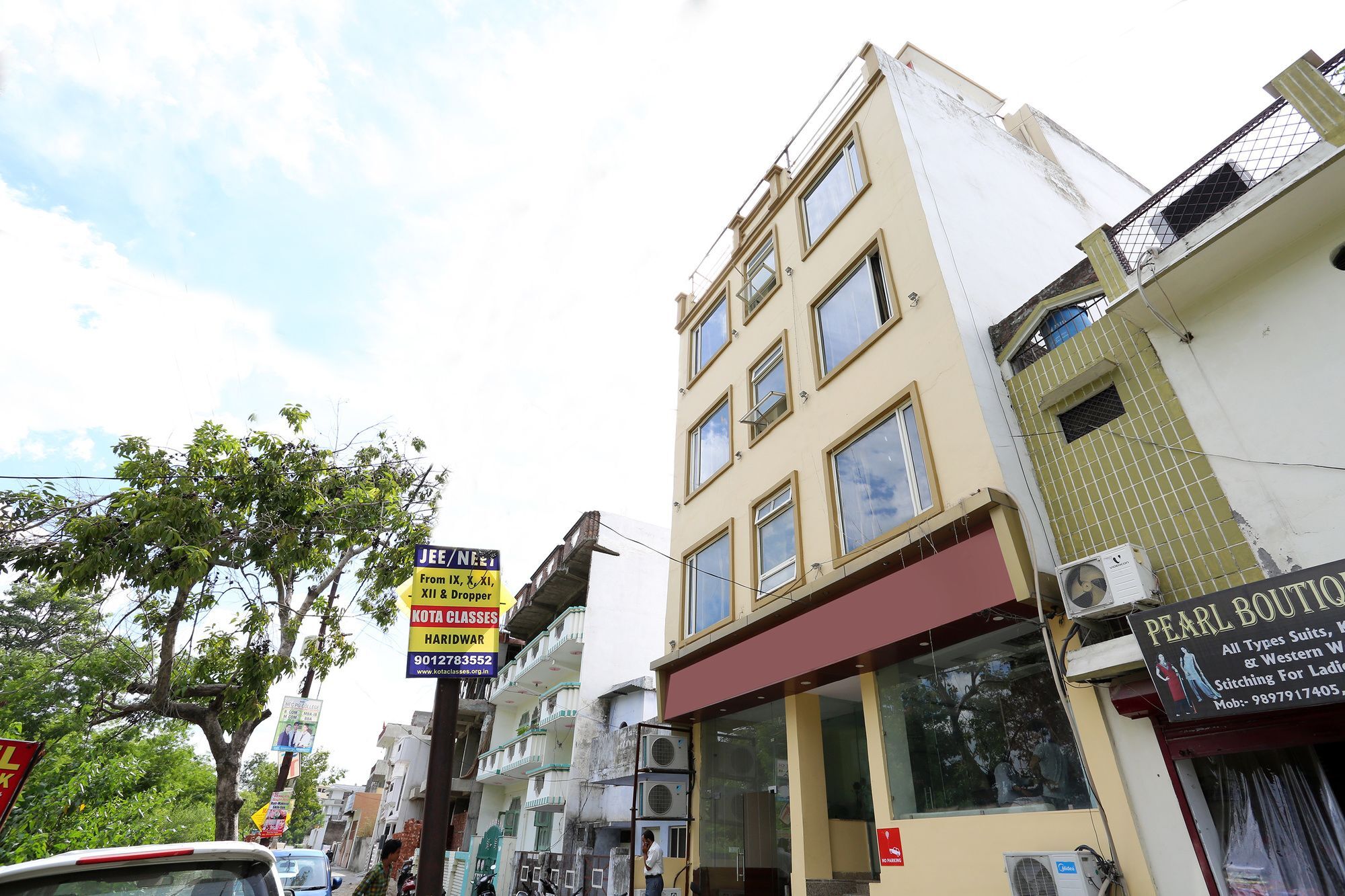 Hotel Oyo 6976 Ganges Park Haridwar