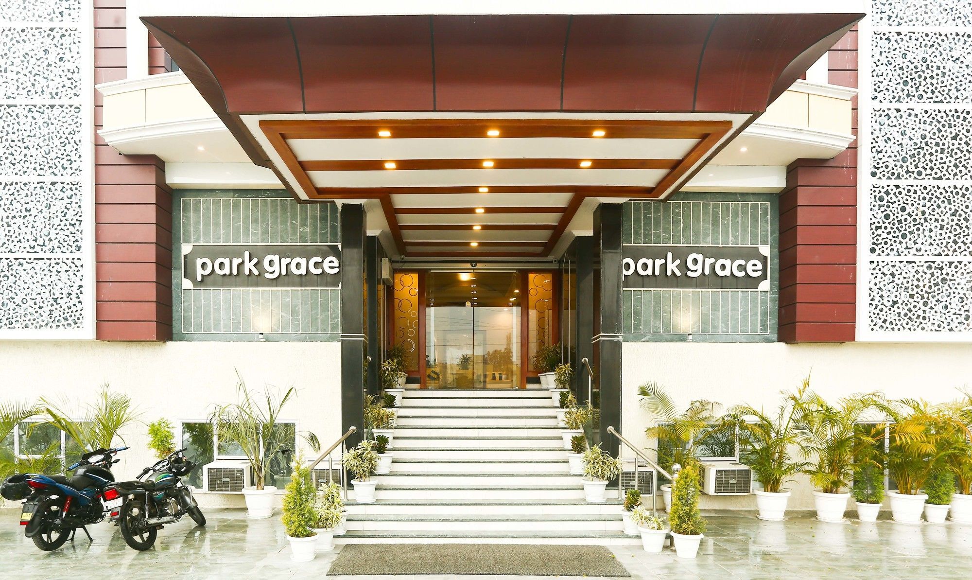 Treebo Park Grace Hotel Haridwar