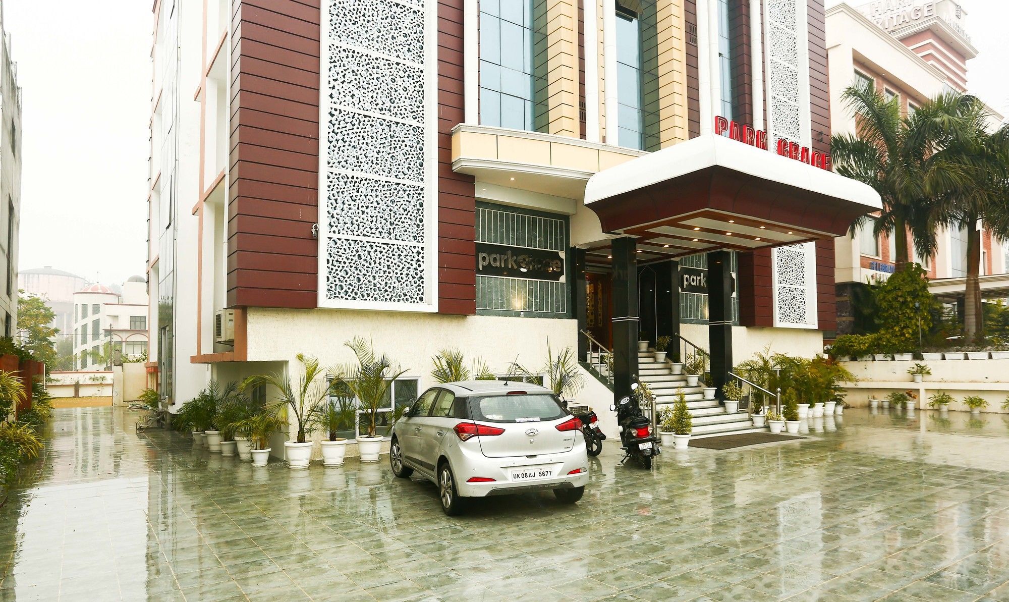 Hotel Treebo Park Grace