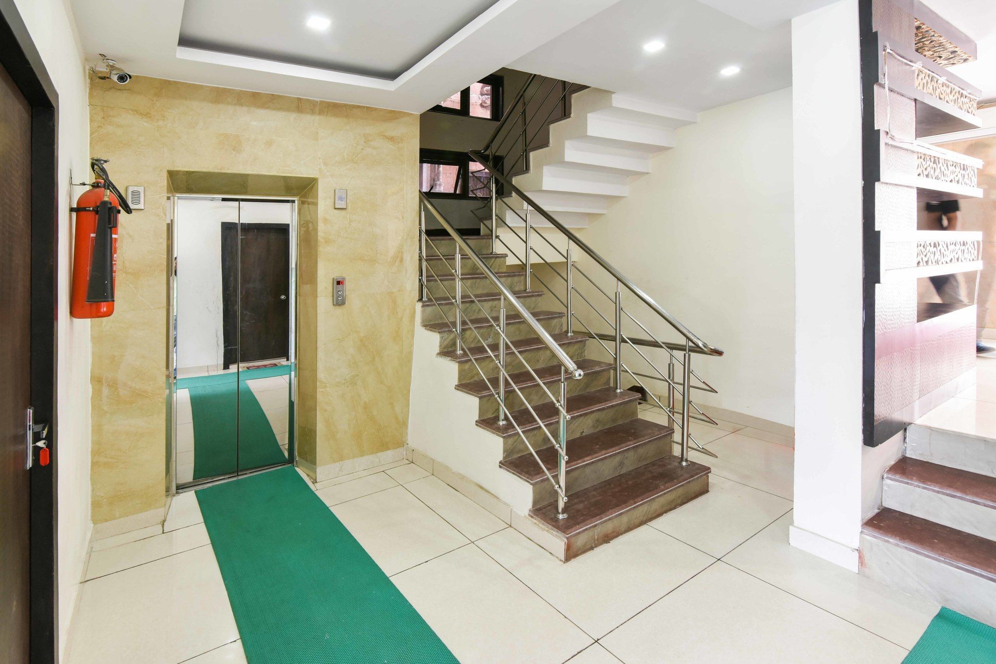Treebo Anand Niketan Hotel