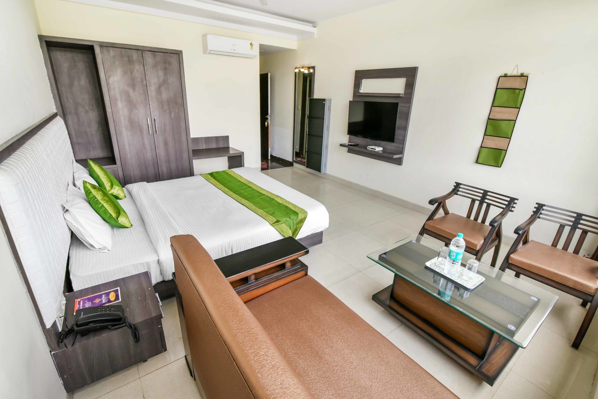 Hotel Treebo Anand Niketan Haridwar