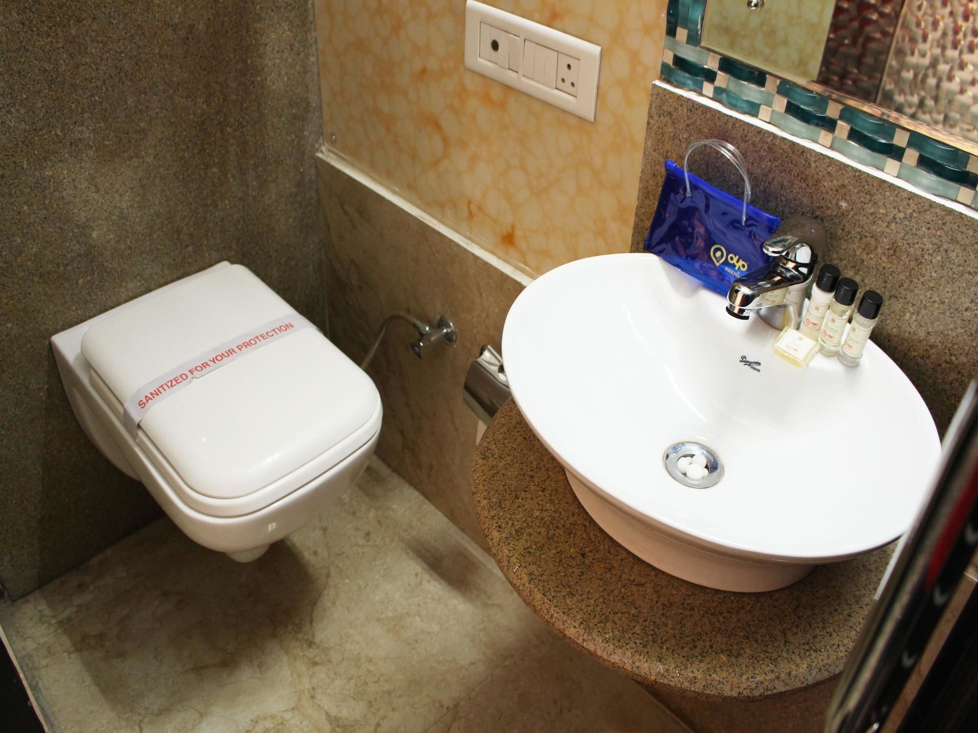 Hotel Oyo Premium Har Ki Pauri Ganga Ghat 3*