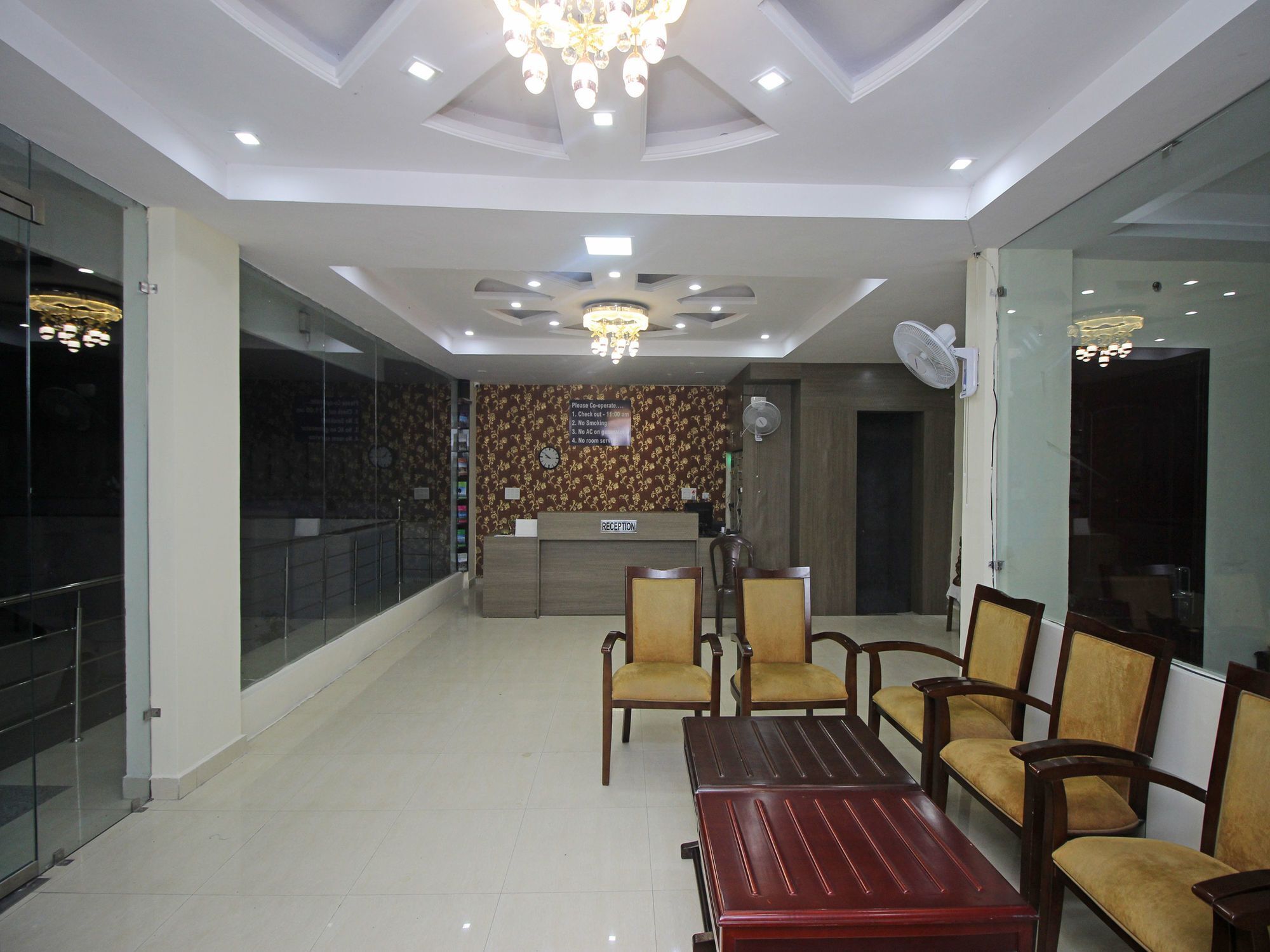 Hotel Oyo 9845 Kirti Heritage