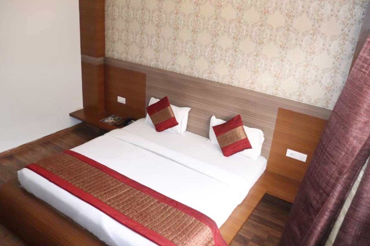 Hotel Oasis International Haridwar