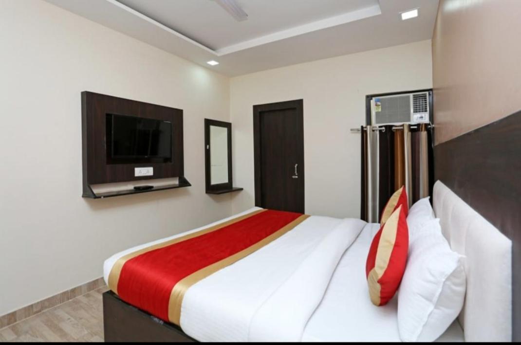 Hotel Crystal 3*