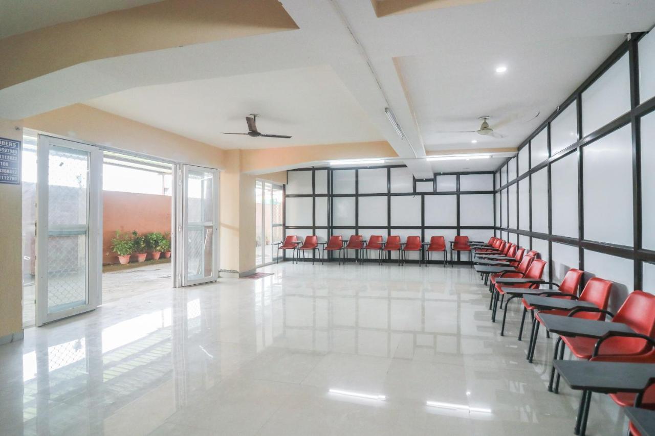 Hotel Oyo 49582 Jhanvi Yoga Dham