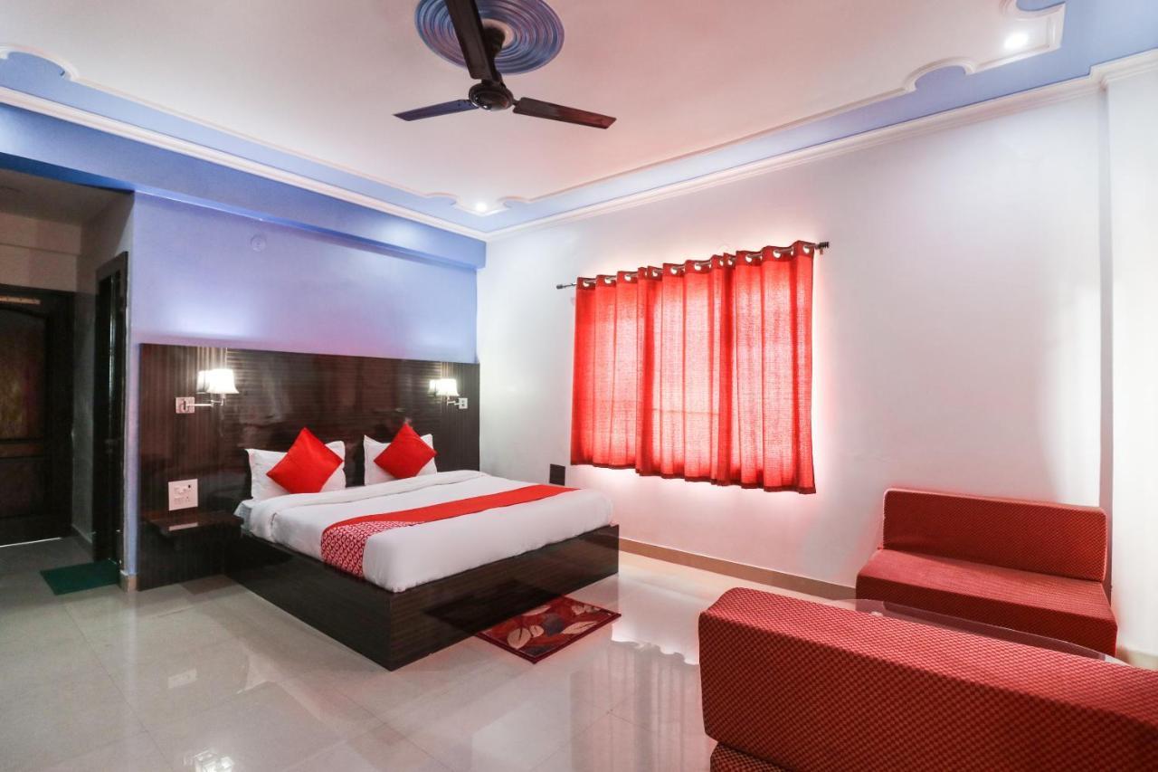 Oyo 49582 Jhanvi Yoga Dham 3*