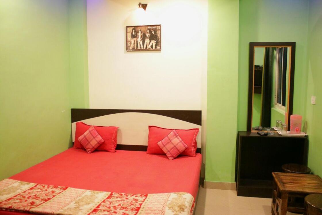 New Pratap Hotel 3*