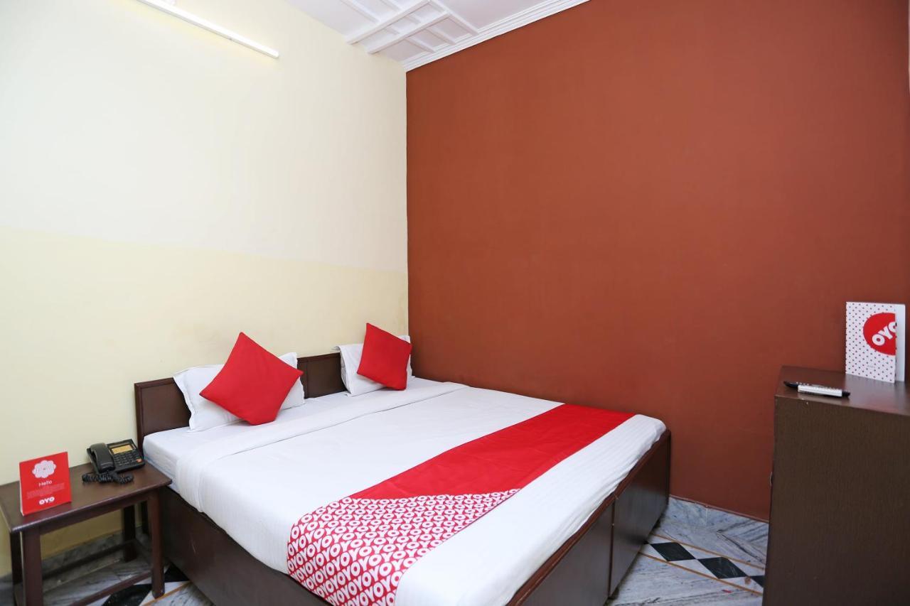 Hotel Oyo 14800 Arun 3*
