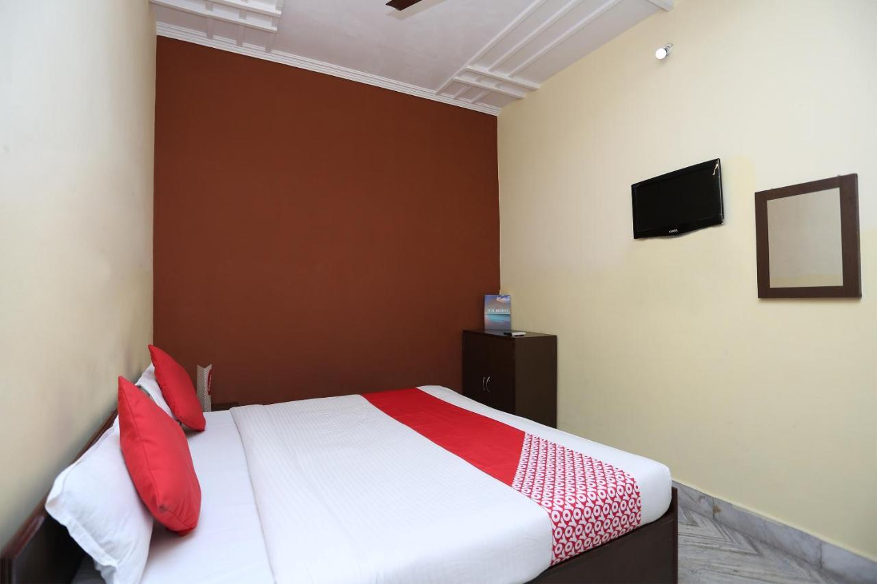 Oyo 14800 Arun Hotel 3*