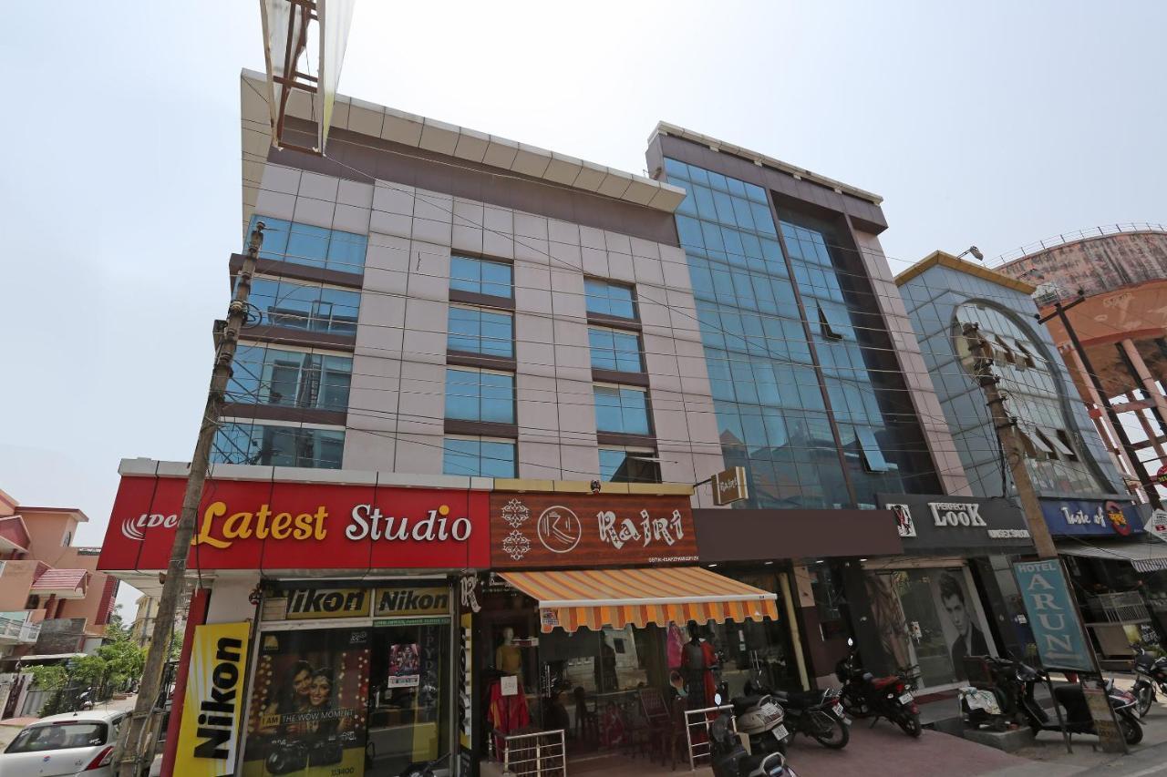 Oyo 14800 Arun Hotel 3*