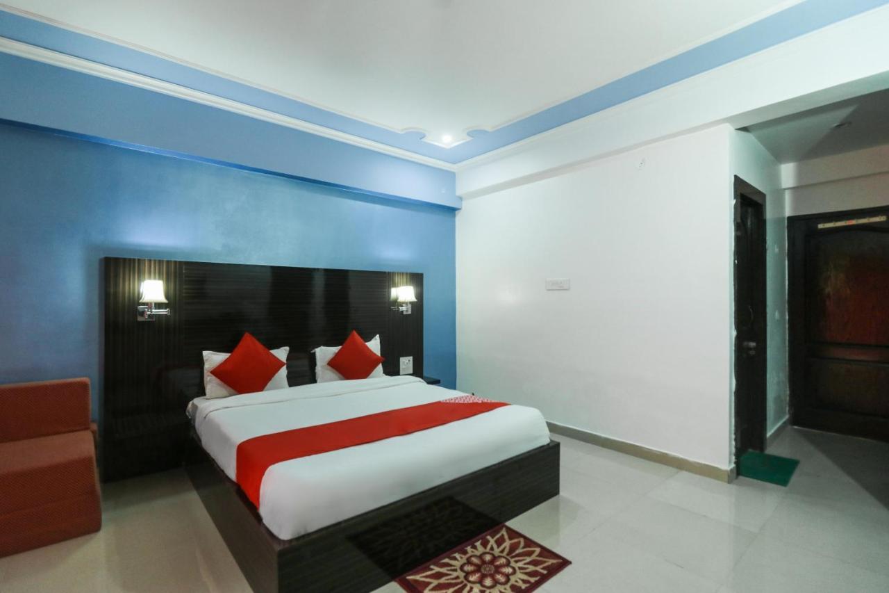 Oyo 49582 Jhanvi Yoga Dham 3*
