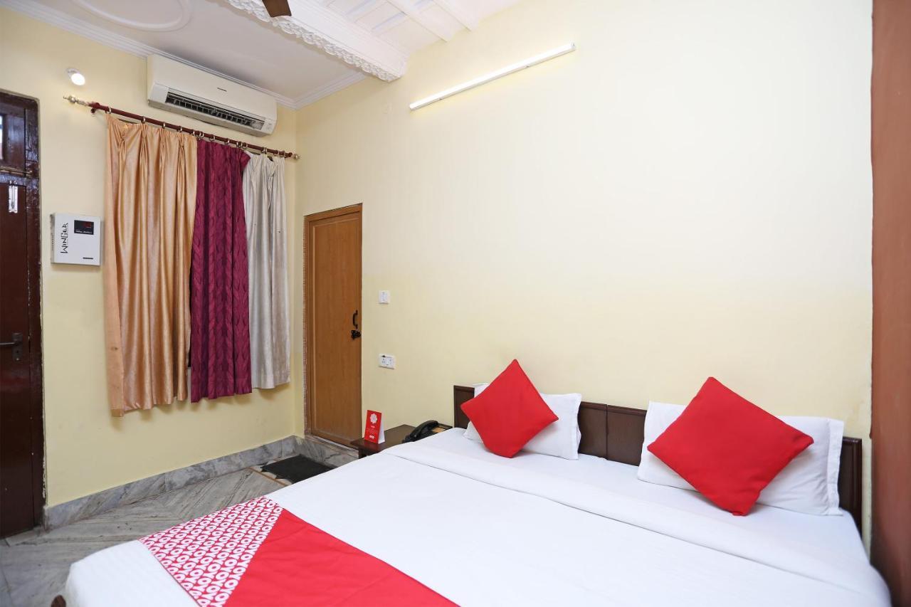 Oyo 14800 Arun Hotel 3*
