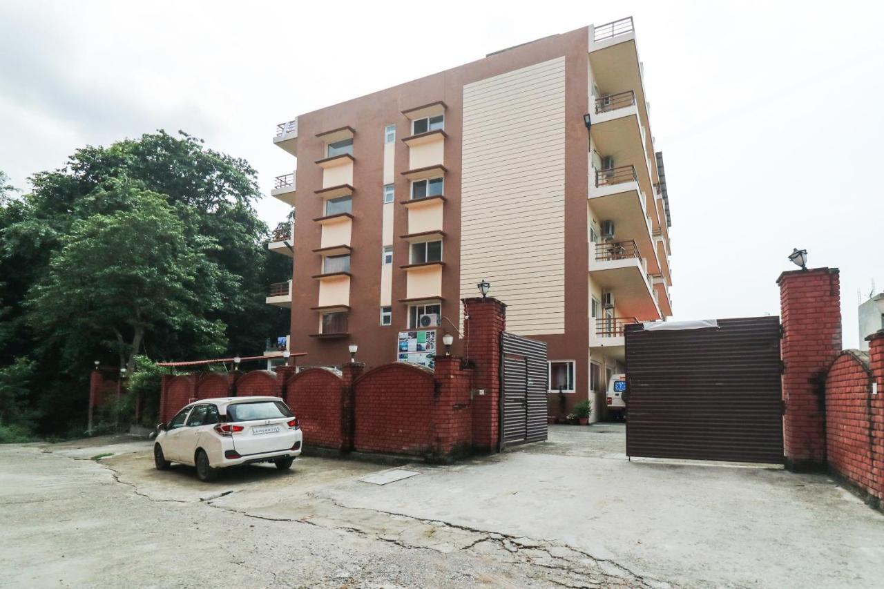 Oyo 49582 Jhanvi Yoga Dham 3* Haridwar